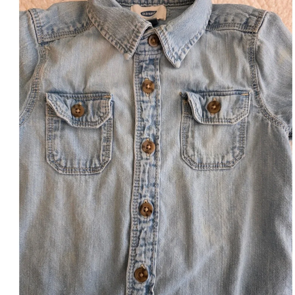 Old Navy Denim‎ Shirt Boy 3T Light Blue Chambray Short Sleeve Western Button Up